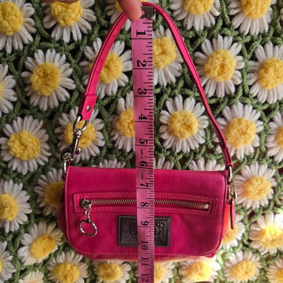 Coach Poppy Pink Liquid Gloss Purse - Picture 6 of 14